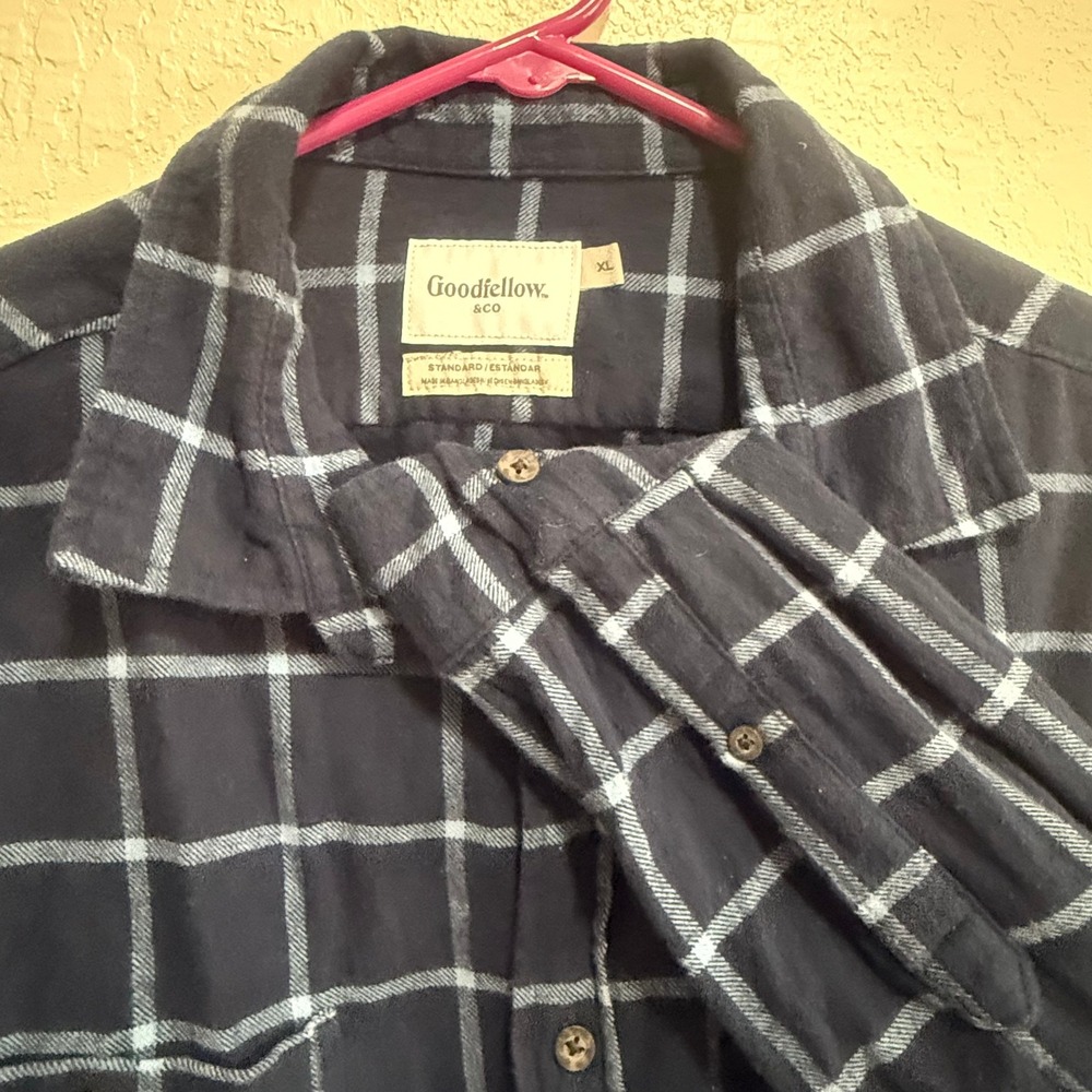 Goodfellow & Co Mens Navy Blue Plaid Long Sleeve Button Up Shirt XL Standard Fit